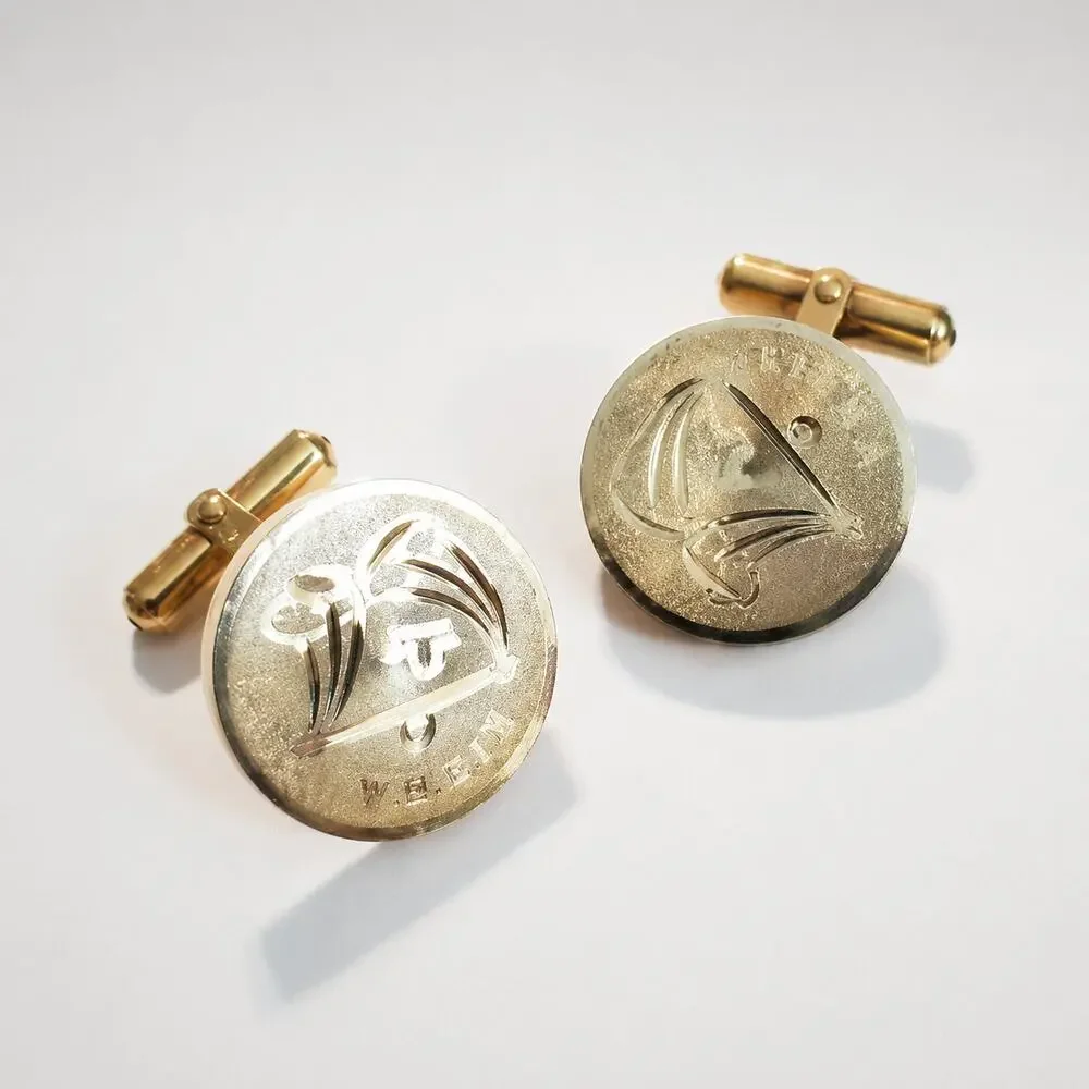 Vintage Destino Libra Zodiac Cufflinks 1970s Gold Tone Designer Signed‎ .75